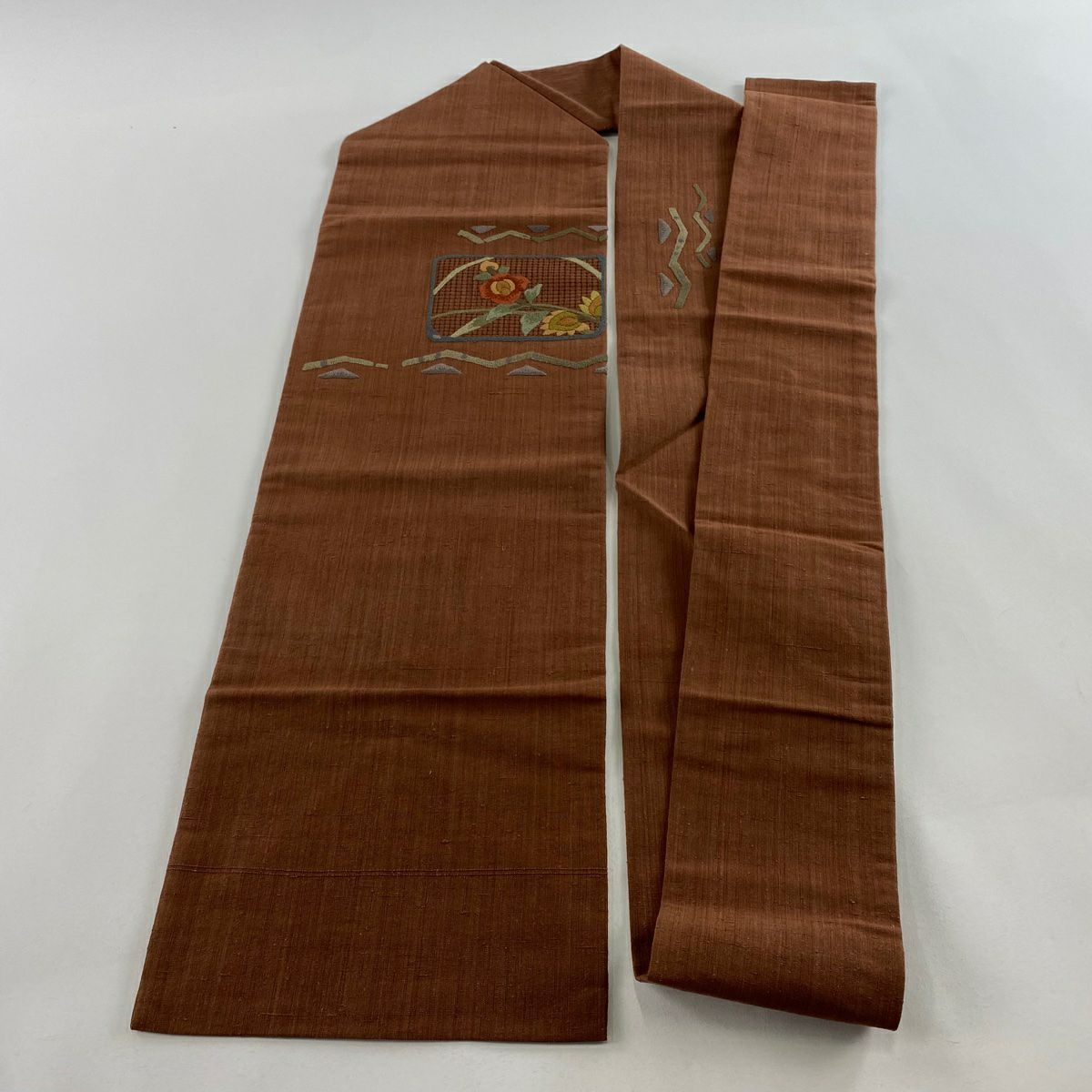 【美品】名古屋帶 秀品級 紬織織 色紙 草花紋紋 刺繡 茶 純蠶絲