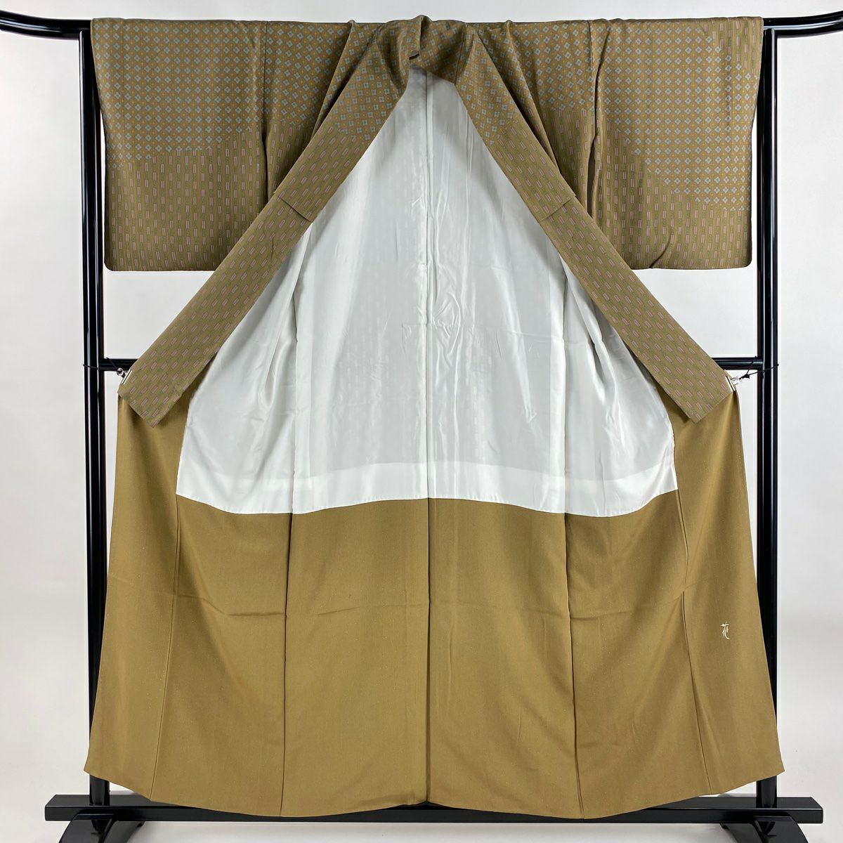 【美品】訪問服 身長156cm 袖長64cm M 雙層 落款あり 縦縞 幾何學 鶯色 純蠶絲 秀品級 一つ紋
