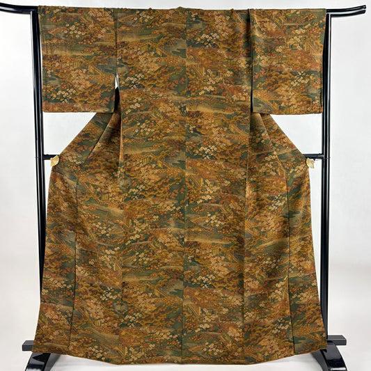 【美品】 小紋 身長165cm 袖長67cm M 雙層 樽本伊勢蔵 落款あり 建物 樹木 山吹茶 純蠶絲 名品級