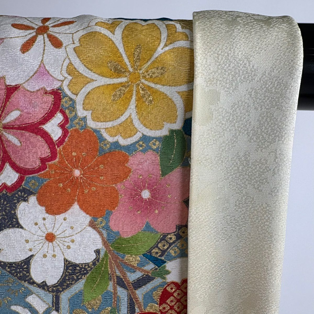【美品】振袖禮服 身長170cm 袖長68cm L 雙層 扇子面 草花紋紋 銀通 金糸 青綠 純蠶絲 逸品級