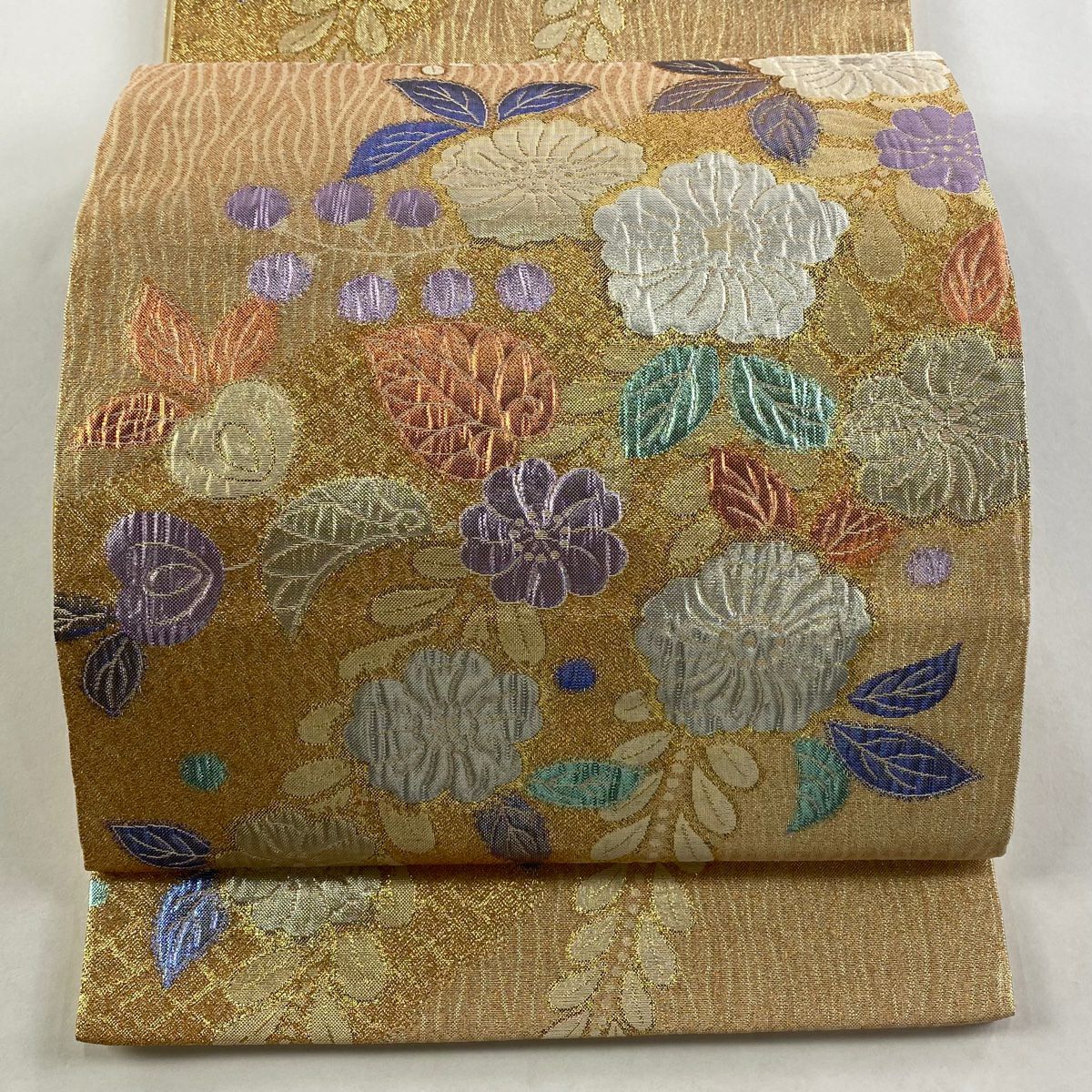 【美品】 袋帶 秀品級 草花紋紋 金金箔 淺橙色 六通 純蠶絲