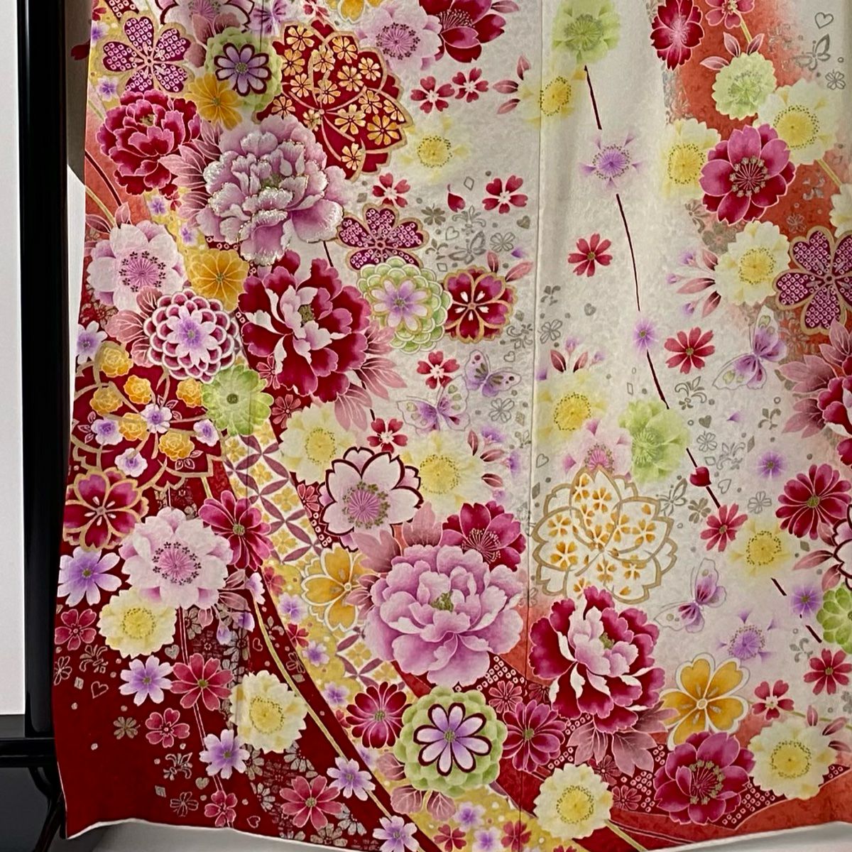 振袖禮服 身長168.5cm 袖長67.5cm L 雙層 牡丹 蝶 金銀彩 刺繡 奶油色 純蠶絲 逸品級