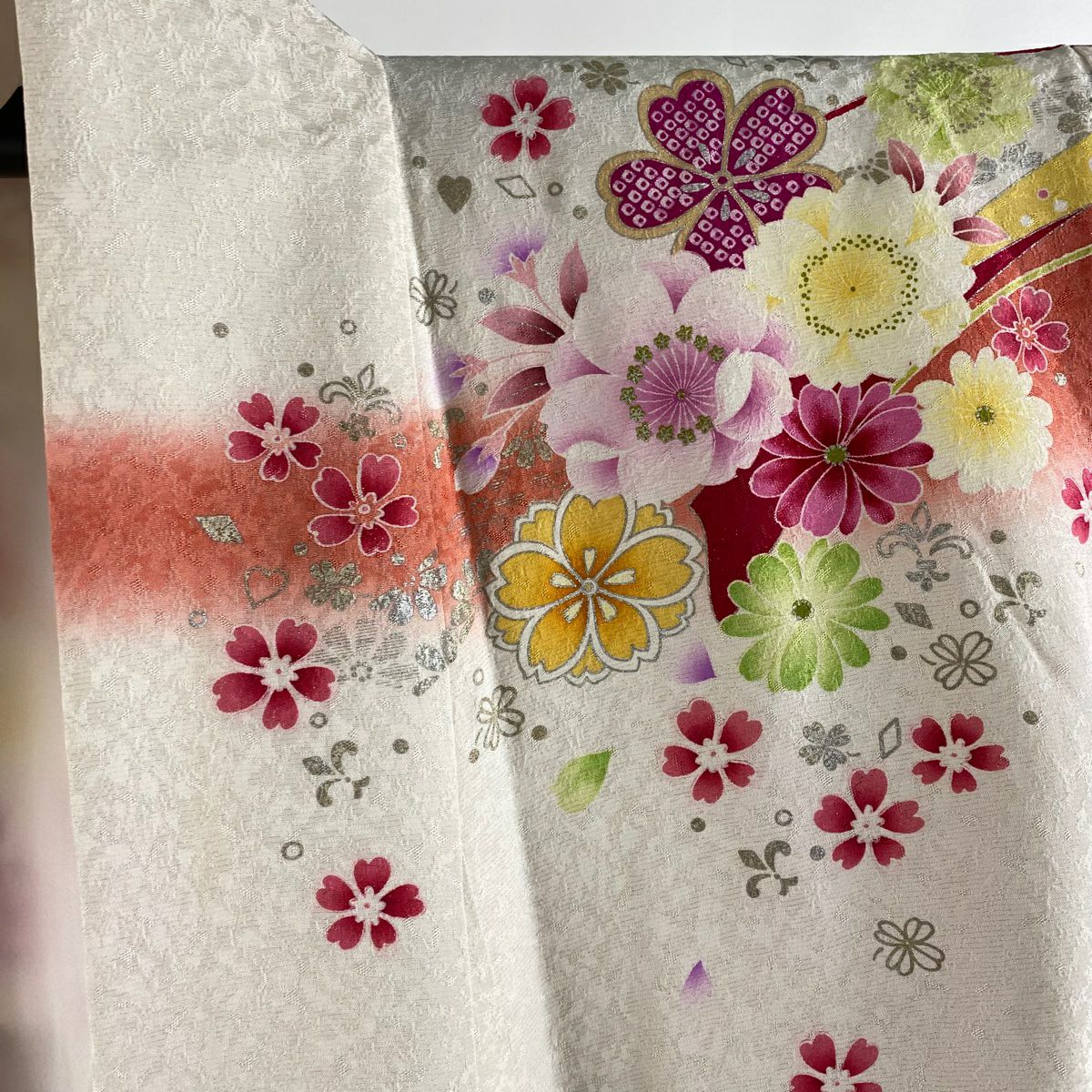 振袖禮服 身長168.5cm 袖長67.5cm L 雙層 牡丹 蝶 金銀彩 刺繡 奶油色 純蠶絲 逸品級