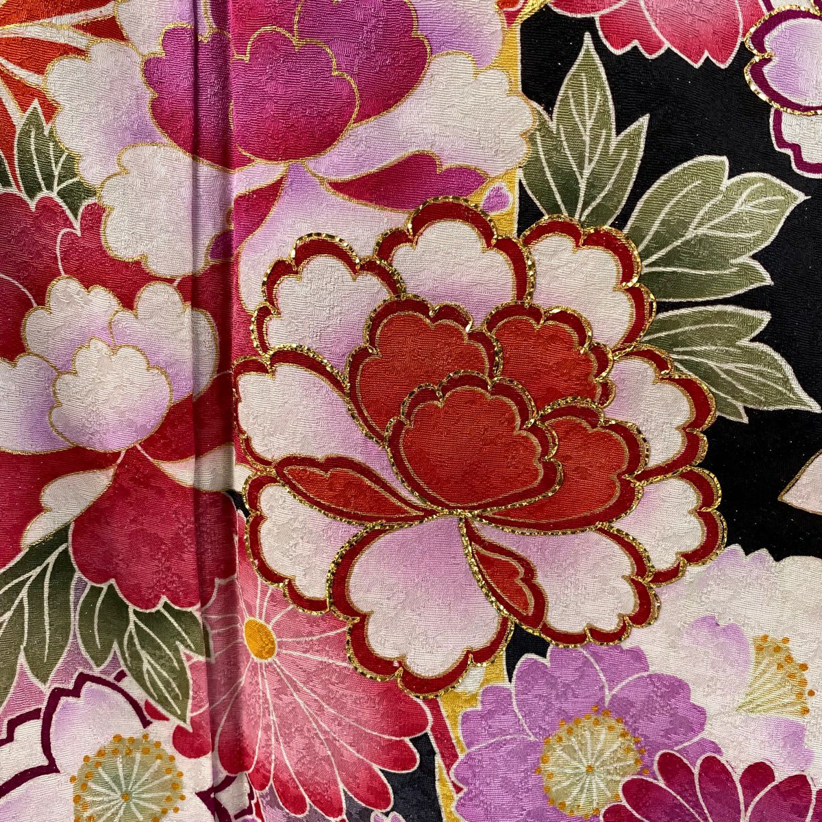 【美品】振袖禮服 身長172.5cm 袖長69.5cm L 雙層 草花紋紋 手毬 銀通し 漸層 黑 純蠶絲 逸品級