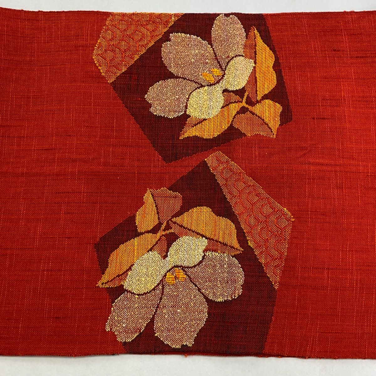 【美品】 名古屋帶 優品級 松樹葉仕立 八寸名古屋帶 草花紋紋 青海波 紅 純蠶絲