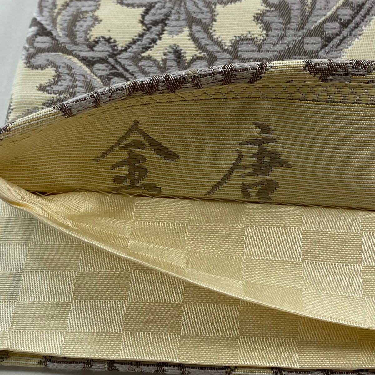 【庫存清倉】 【美品】 袋帶 名品級 金唐 草花紋 淺咖啡色 六通 純蠶絲