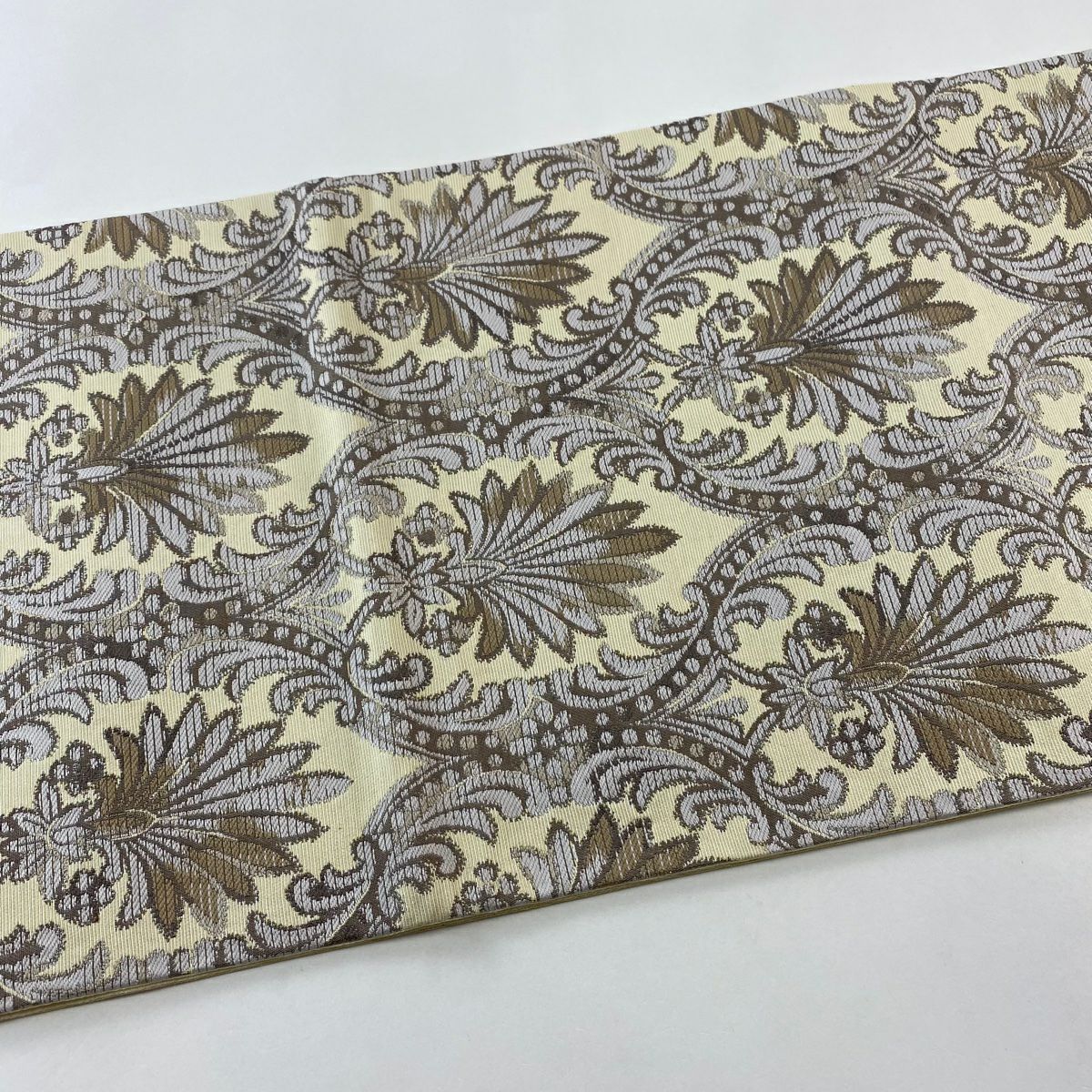 【庫存清倉】 【美品】 袋帶 名品級 金唐 草花紋 淺咖啡色 六通 純蠶絲