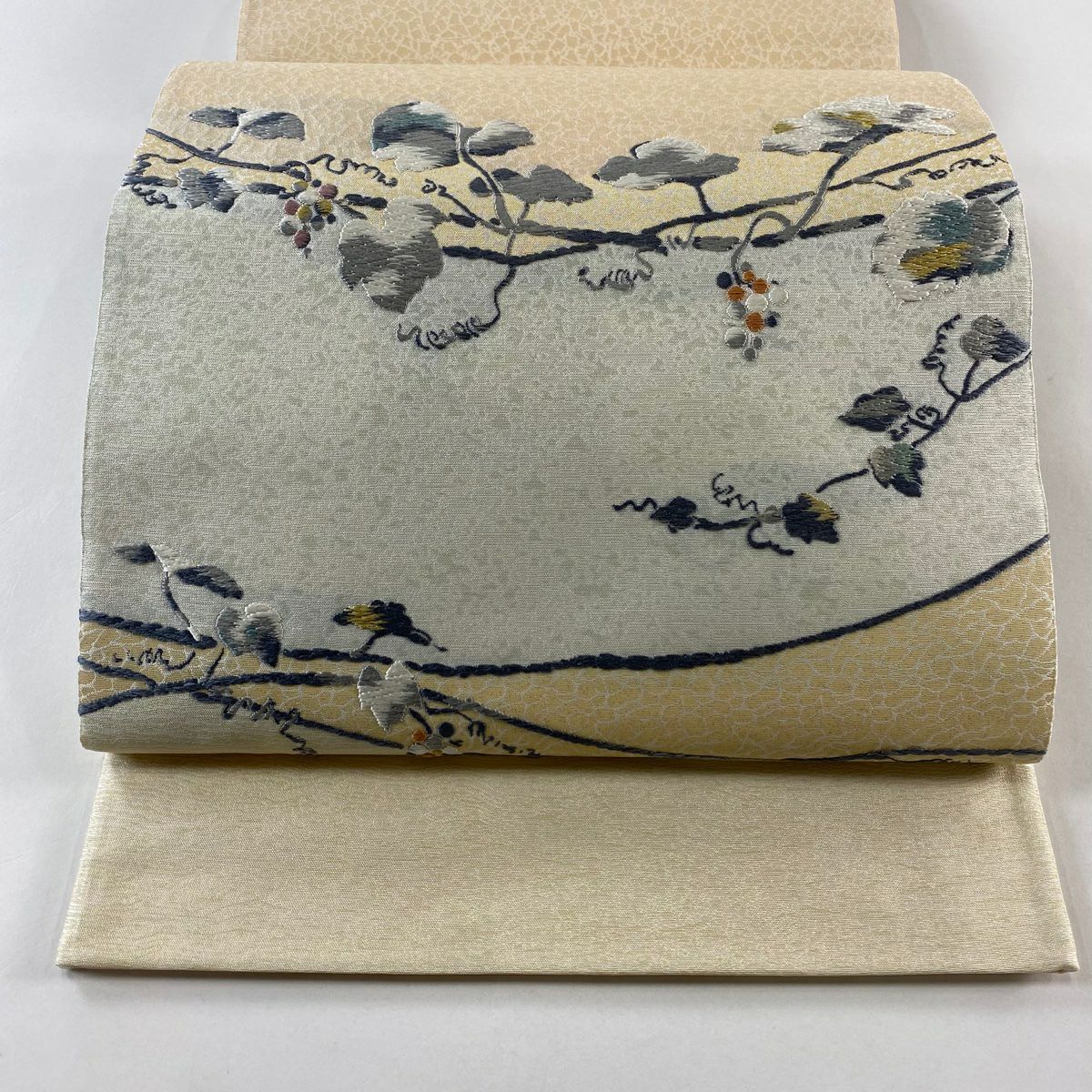 【庫存清倉】 【美品】 袋帶 名品級 葡萄 金絲 刺繡 米色 六通 純蠶絲