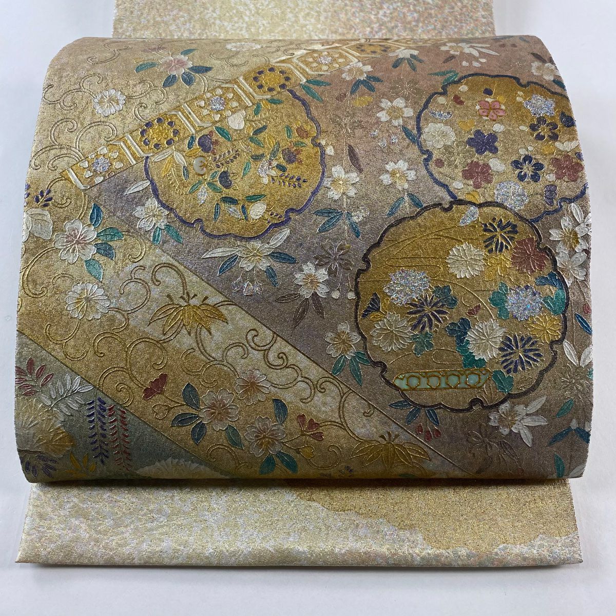 【庫存清倉】 袋帶 名品級 雪輪 草花紋 螺鈿 金銀彩 金 純蠶絲 お太鼓圖案