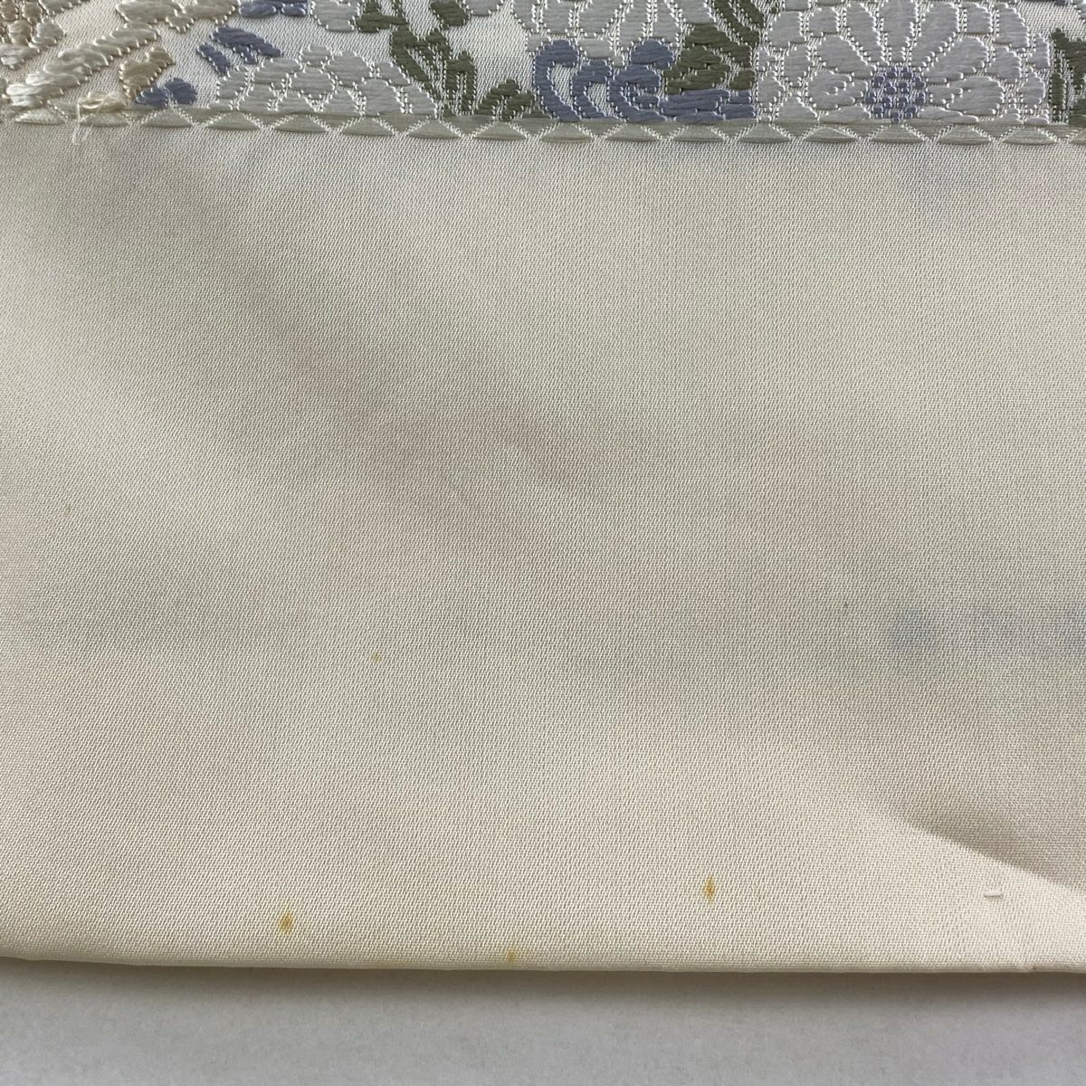袋帶 逸品級 證書齊全 草花紋 花菱 唐織 奶油色 六通 純蠶絲