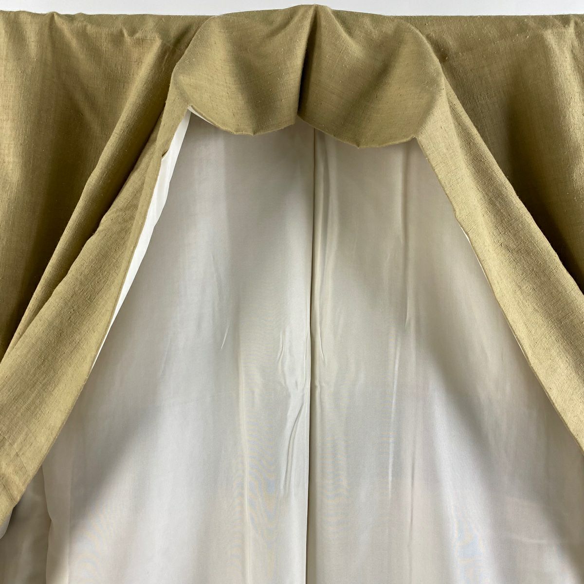 【美品】結城紬織 身長158cm 袖長61cm S 雙層 株式会社小倉商店 本場結城紬織 證書附帶 薄茶 純蠶絲 逸品級