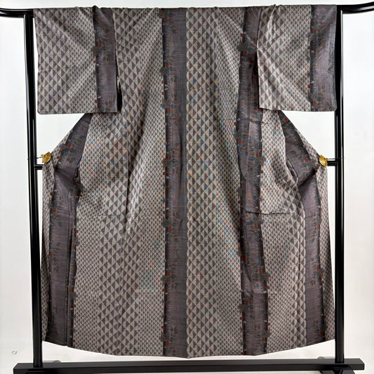 【庫存清倉】 【美品】 紬織 身長156cm 袖長65.5cm M 雙層 草花紋紋 鱗 灰紫 純蠶絲 名品級