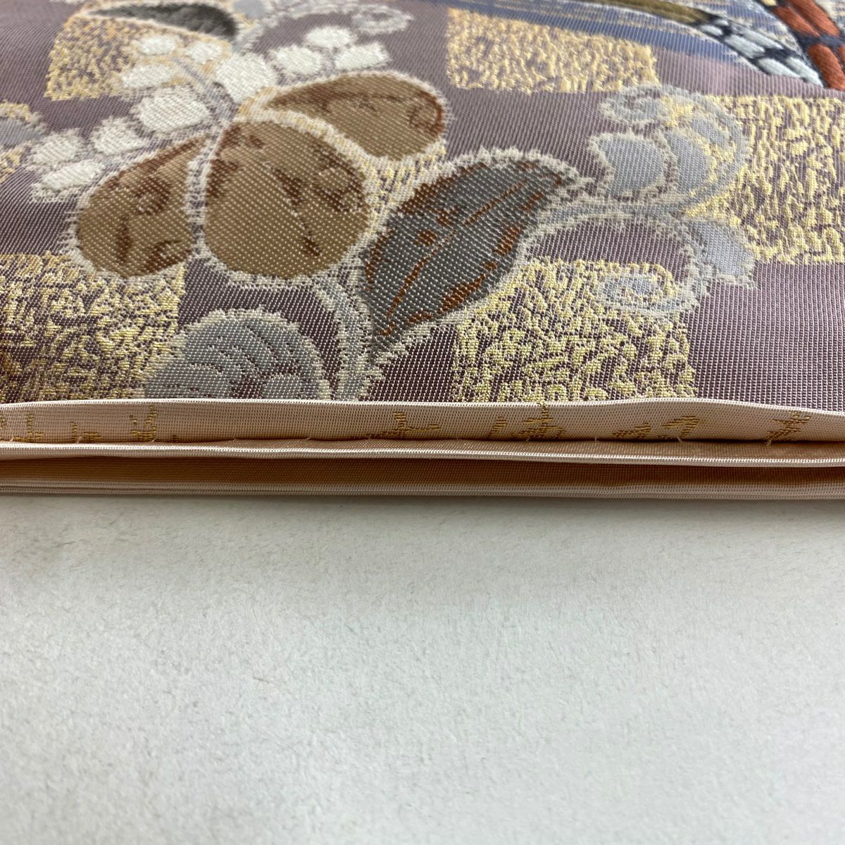 【庫存清倉】 【美品】 袋帶 名品級 關西仕立 仙鶴 草花紋紋 金金箔 粉米色 大鼓圖案 純蠶絲