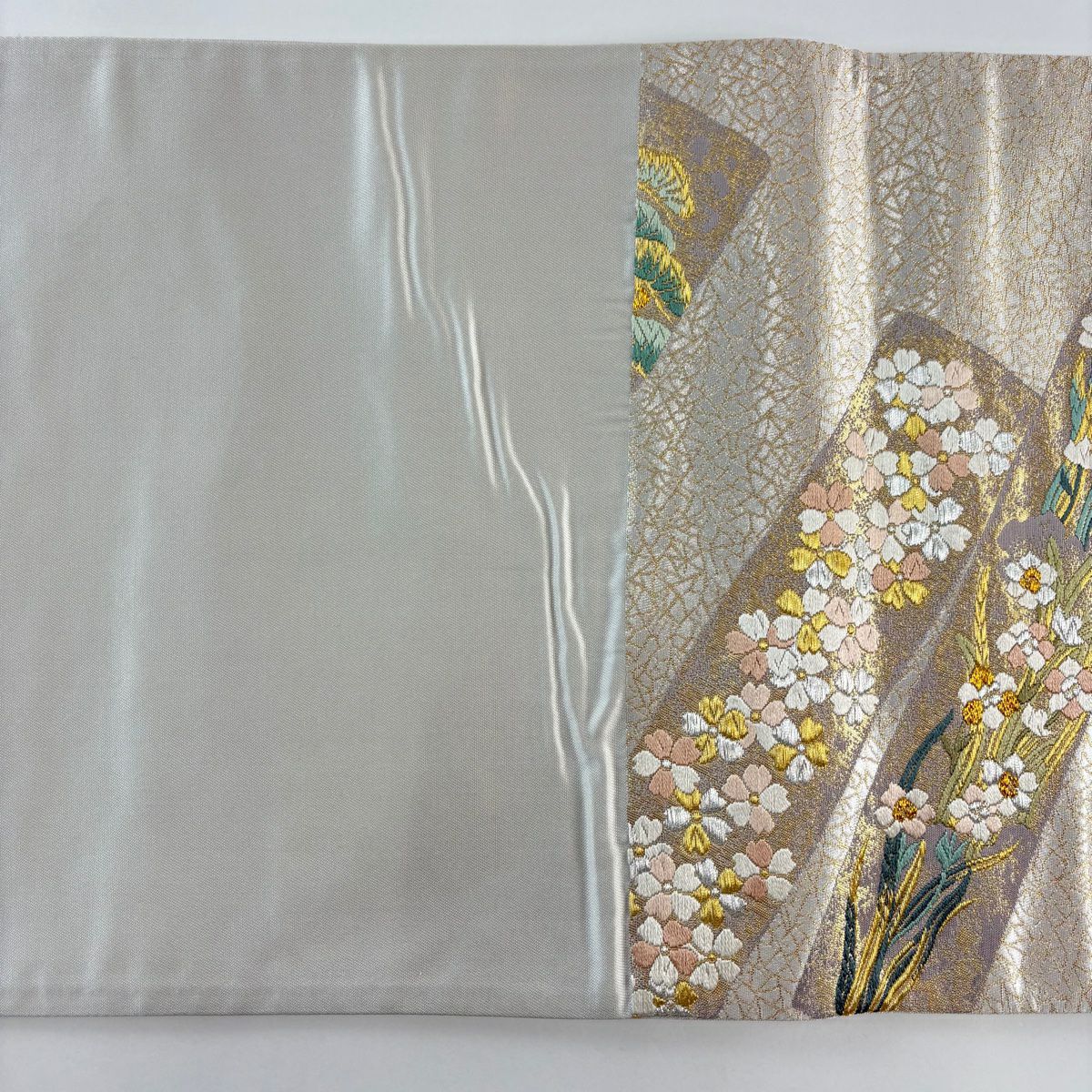 【庫存清倉】 【美品】 袋帶 名品級 祥園 落款 草花紋 松樹 金銀糸 金金箔 銀色 六通 純蠶絲
