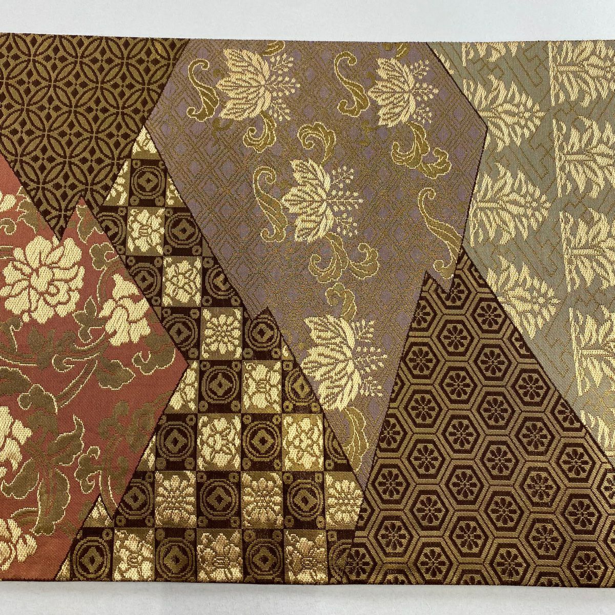 【美品】 袋帶 秀品級 花唐草紋 有職紋樣 金絲 金金箔 茶 六通 純蠶絲