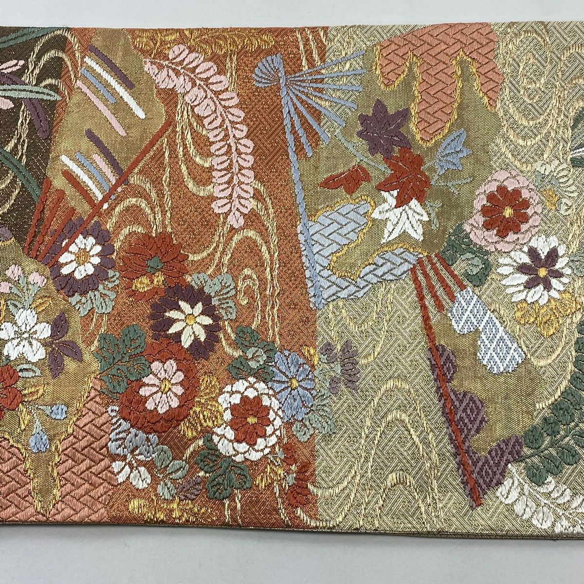 袋帶 秀品級 能扇子秋草紋 關西仕立 雜草 流水 金金箔 金絲 粉米色 六通 純蠶絲