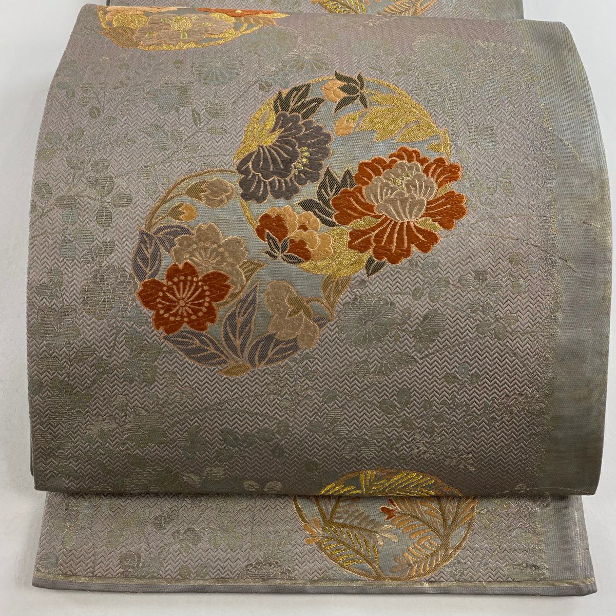 【美品】 袋帶 秀品級 奥野地秋草 花色舞金泥 花丸文 草花紋 金糸 金金箔 灰 深藍 六通 純蠶絲
