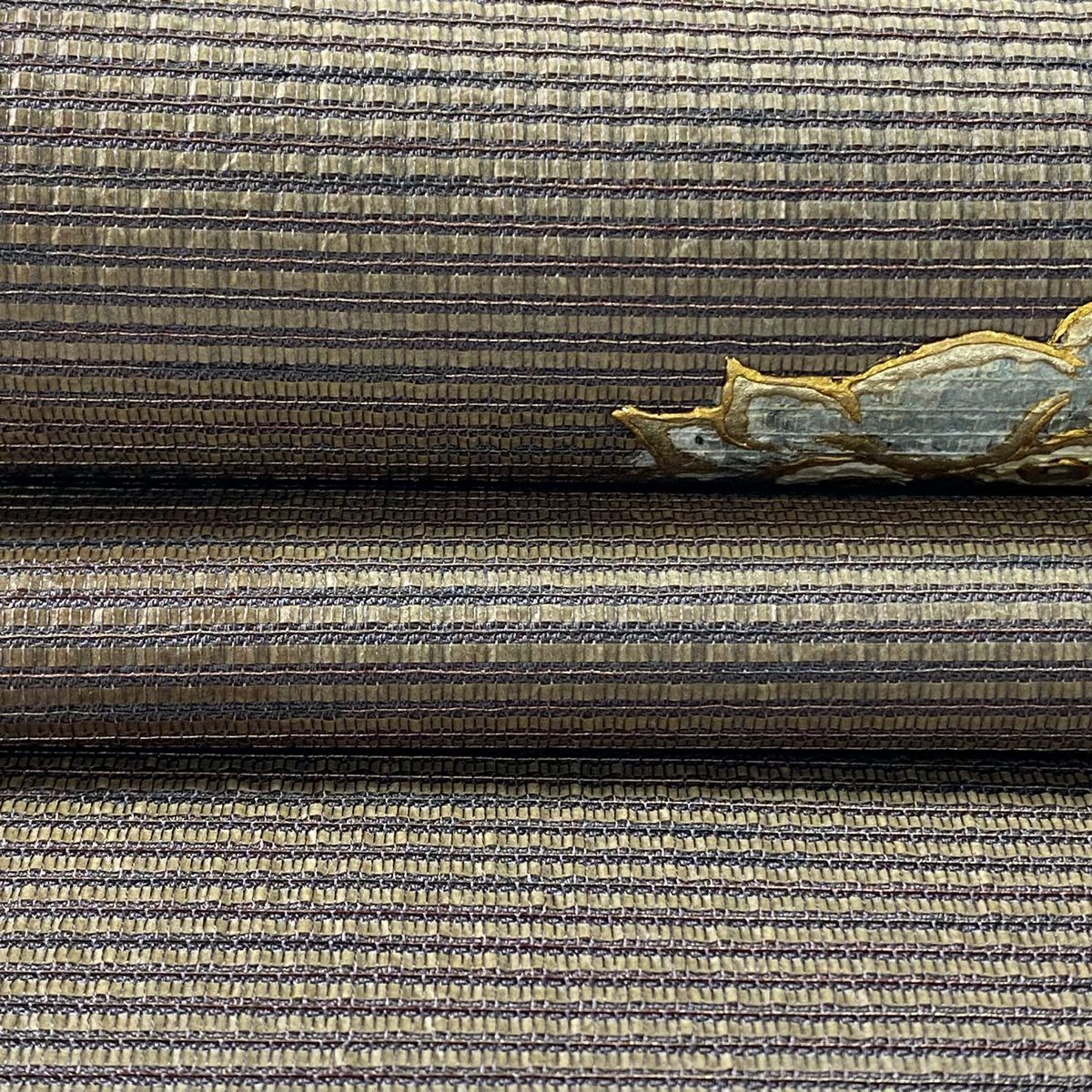 【美品】 袋帶 逸品級 貓頭鷹 葉紋 金彩裝飾 金通 茶紫 大鼓紋 純蠶絲