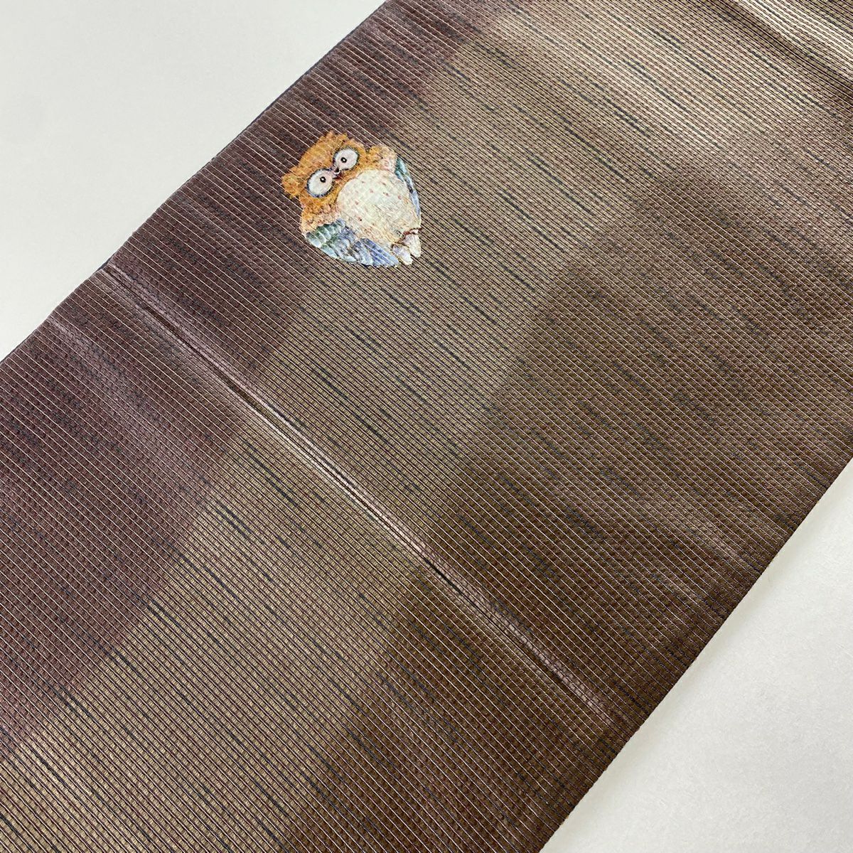【美品】 袋帶 逸品級 貓頭鷹 葉紋 金彩裝飾 金通 茶紫 大鼓紋 純蠶絲