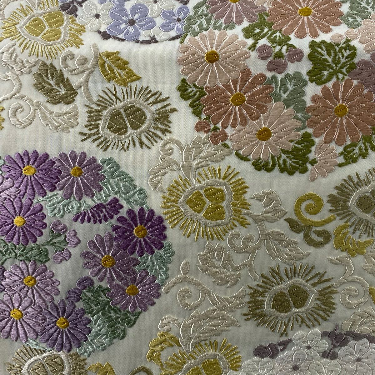 袋帶 逸品級 附有落款 花丸紋 草花紋 唐織 奶油色 六通 純蠶絲