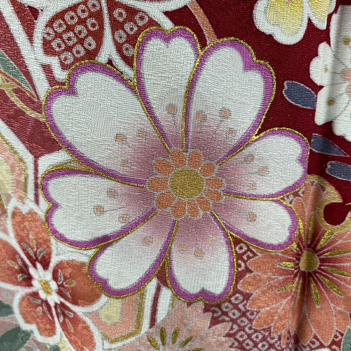 【美品】振袖禮服 身長169.5cm 袖長66.5cm M 雙層 誰袖 草花紋紋 金銀彩 紅 純蠶絲 逸品級