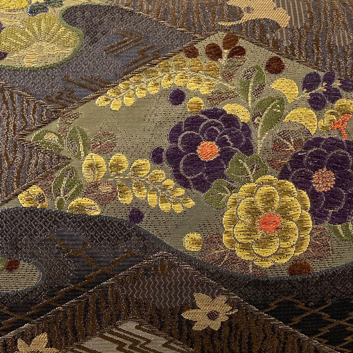【美品】 袋帶 逸品級 證書齊全 都 草花紋 松樹皮菱 金絲 金金箔 茶 六通 純蠶絲