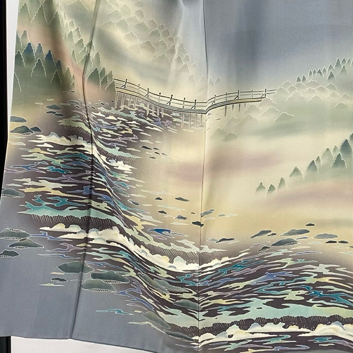 色留袖禮服 身長151cm 袖長62.5cm S 雙層 落款あり 風景 橋 漸層 灰色 純蠶絲 秀品級 一つ紋