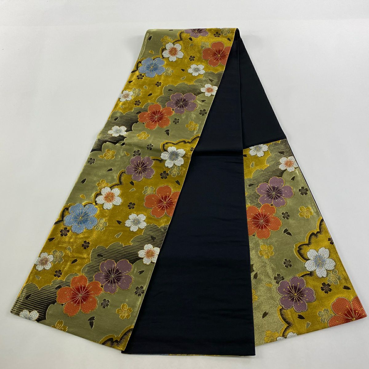 袋帶 秀品級 振袖禮服禮服用 櫻花花瓣 金絲 金金箔 金色 六通 純蠶絲