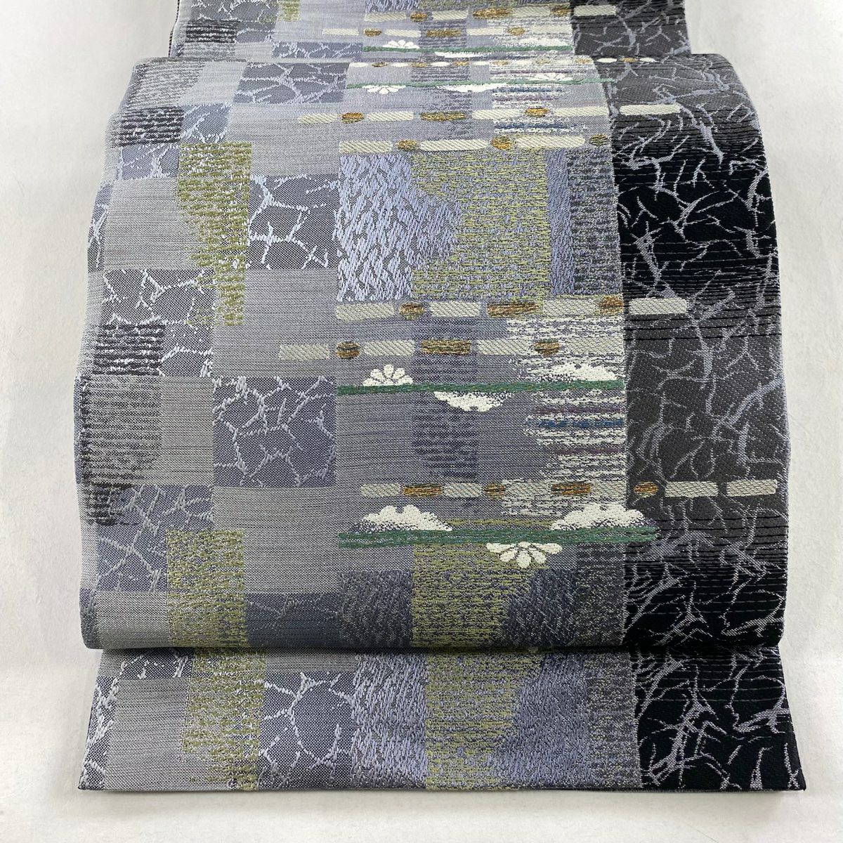 【庫存清倉】 【美品】 袋帶 名品級 大和 幾何圖案 霞 金銀彩 刺繡 灰色 六通 純蠶絲