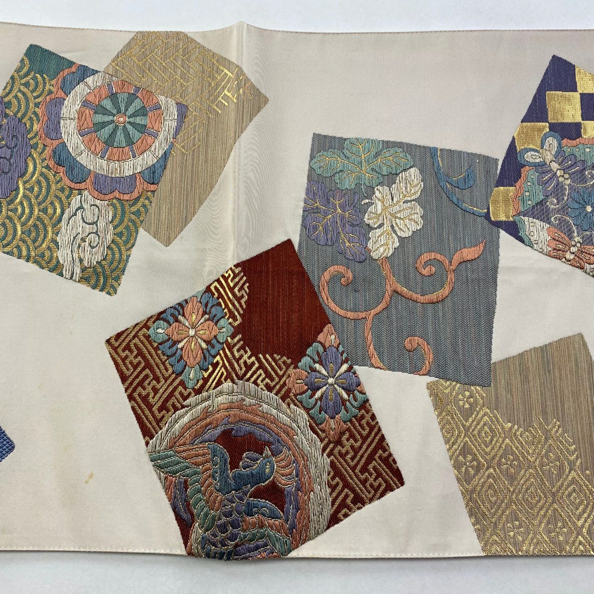 袋帶 逸品級 じゅらく 落款 花菱 鳥 刺繡 金銀彩 米色 六通 純蠶絲