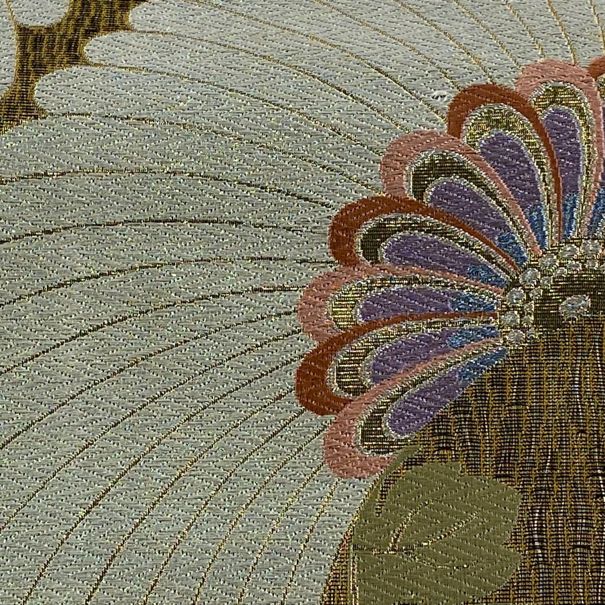 【美品】 袋帶 秀品級 菊花 唐織 拉麵金金箔 山吹茶 六通 純蠶絲