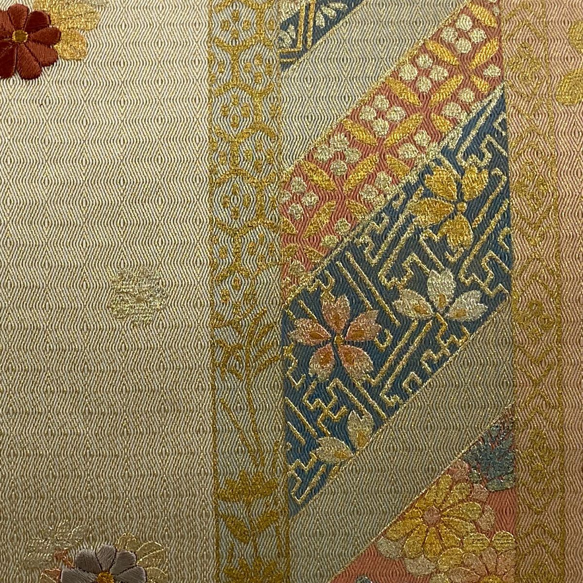 名古屋帶 秀品級 菊花 楓 刺繡 金彩裝飾 淺茶 純蠶絲