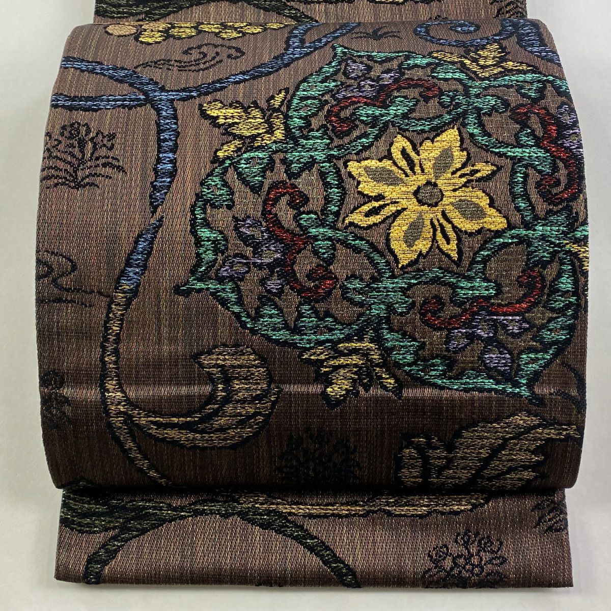 【美品】 袋帶 名品級 華紋 葡萄唐草紋 金金箔 金絲 焦茶 六通 純蠶絲