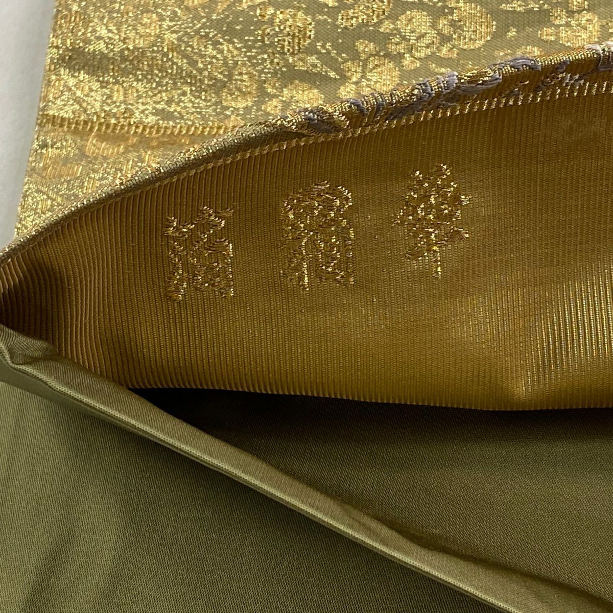 【庫存清倉】 【美品】 袋帶 名品級 加納幸 落款あり 金金箔霜華 扇子面 草花紋 金絲 金金箔 金色 大鼓圖案 純蠶絲