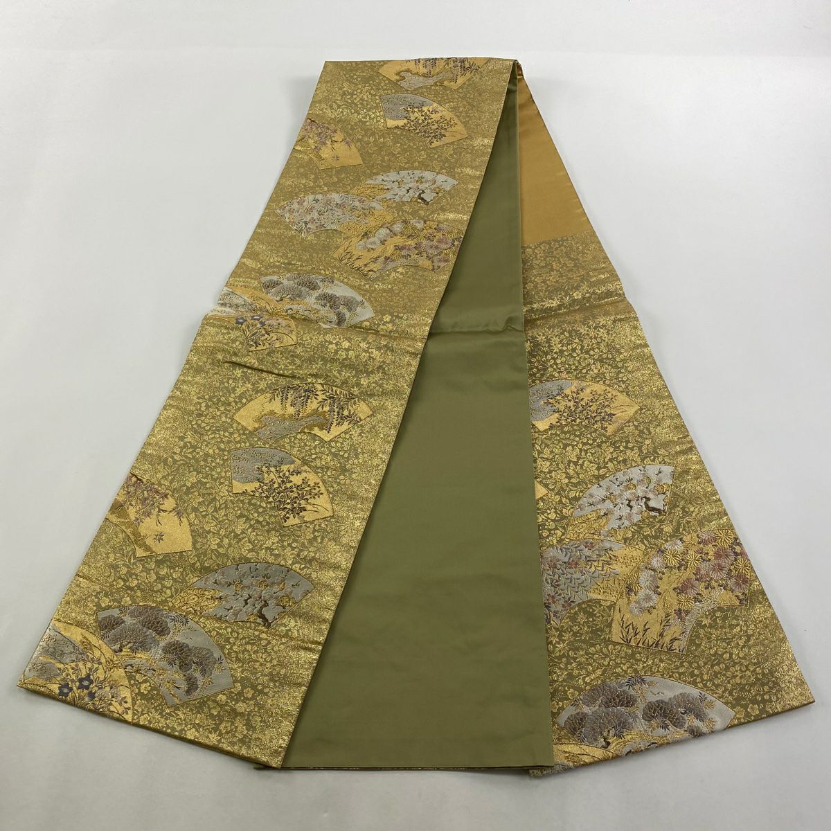 【庫存清倉】 【美品】 袋帶 名品級 加納幸 落款あり 金金箔霜華 扇子面 草花紋 金絲 金金箔 金色 大鼓圖案 純蠶絲