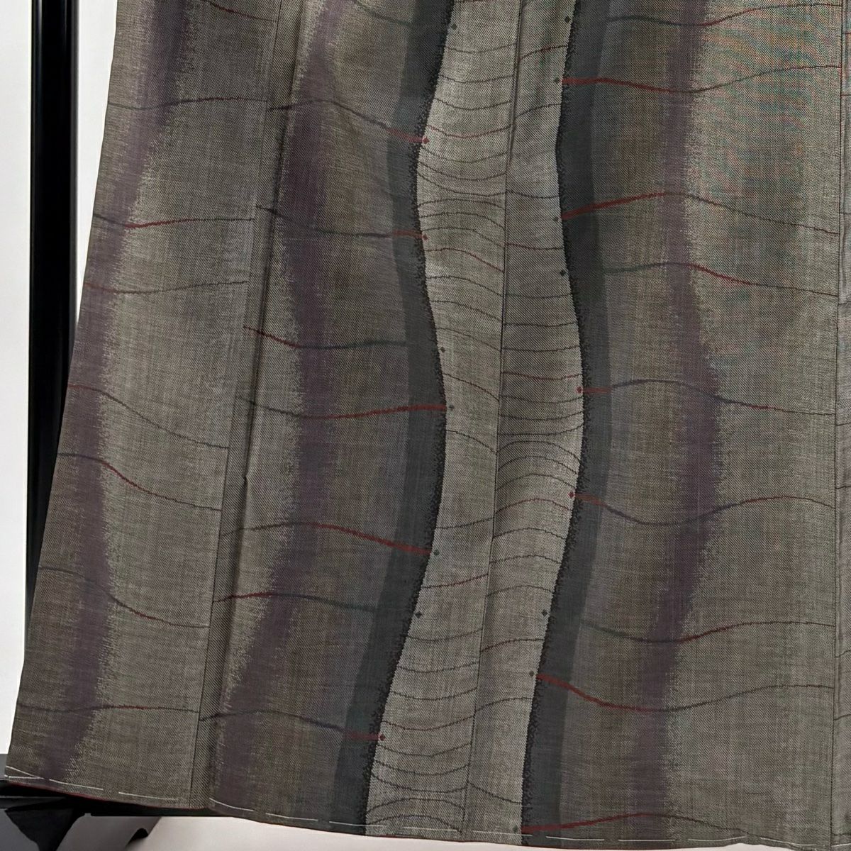 【美品】 紬織 身長162cm 袖長65.5cm M 雙層 よろけ縞 幾何學圖案 茶紫 純蠶絲 秀品級