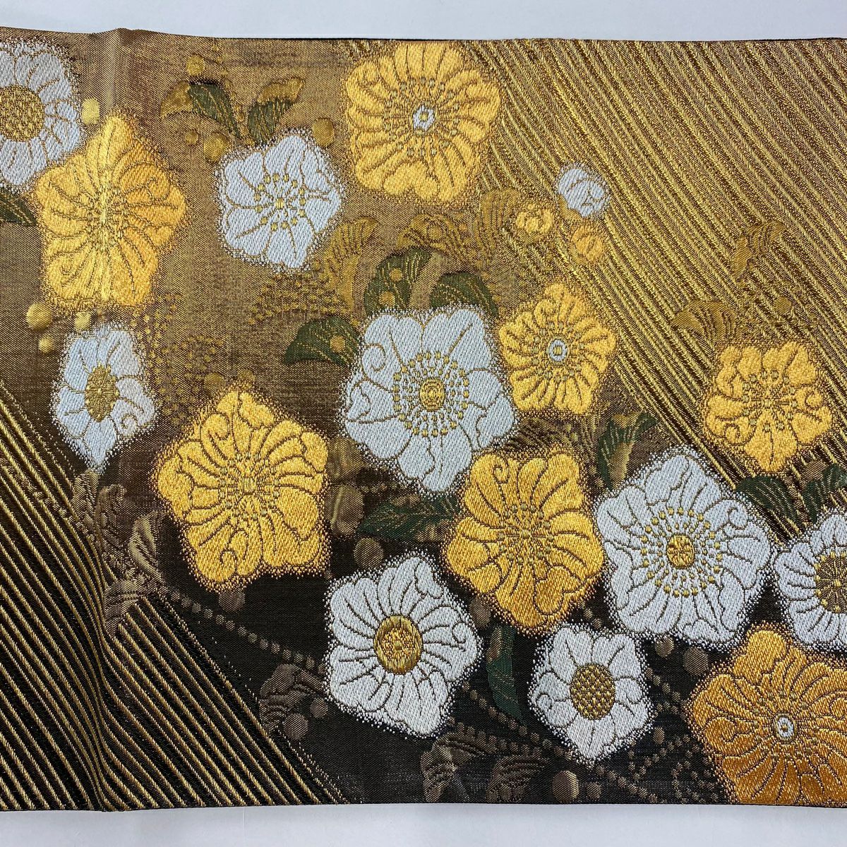 【美品】 袋帶 秀品級 證書齊全 草花紋紋 金銀彩 金金箔 金色 六通 純蠶絲