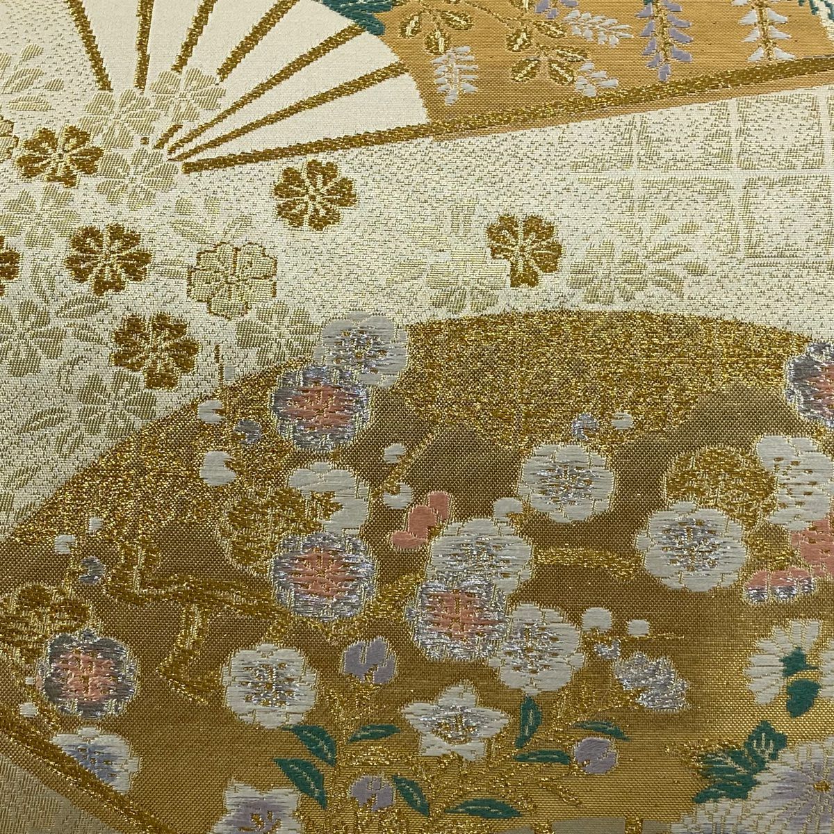 【美品】 袋帶 秀品級 扇子 草花紋 金金箔 唐織 金色 六通 純蠶絲