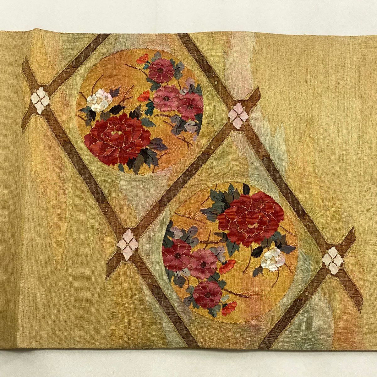 【美品】 袋帶 秀品級 圓文 草花紋 金絲 金金箔 米色 大鼓圖案 純蠶絲
