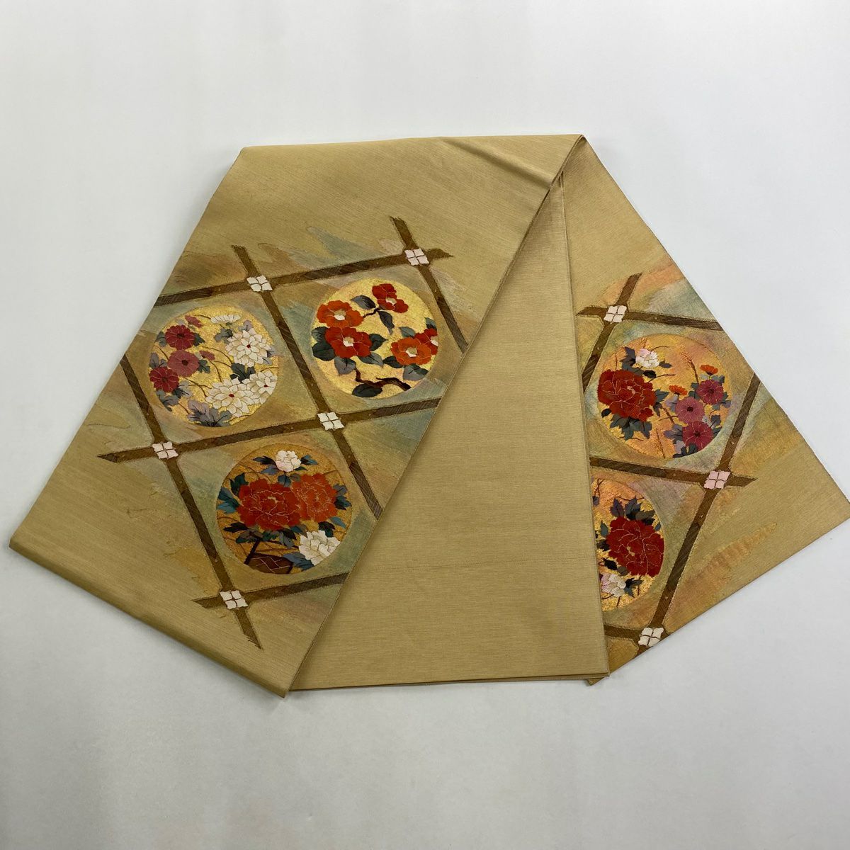 【美品】 袋帶 秀品級 圓文 草花紋 金絲 金金箔 米色 大鼓圖案 純蠶絲