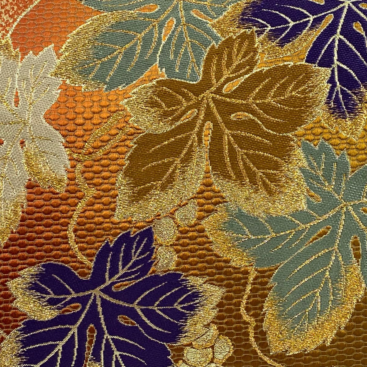 【美品】 袋帶 秀品級 葡萄 金糸 金金箔 山吹茶 六通 純蠶絲