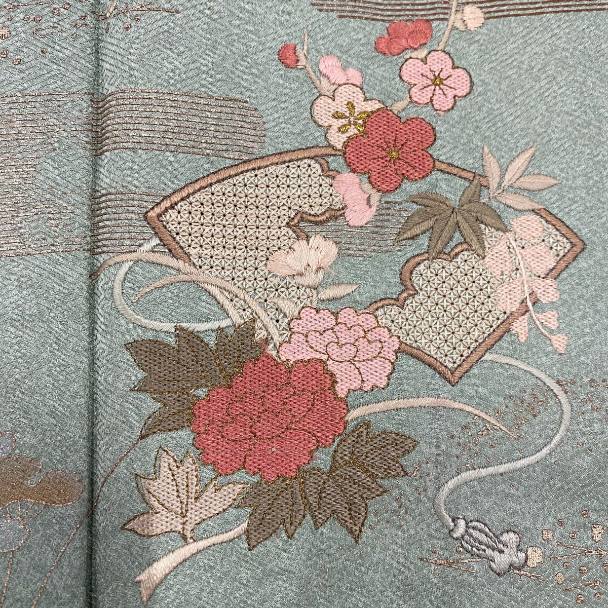 訪問服 身長154cm 袖長62cm S 單層 扇子面 菊花花 刺繡 金銀彩 淺綠 純蠶絲 優品級