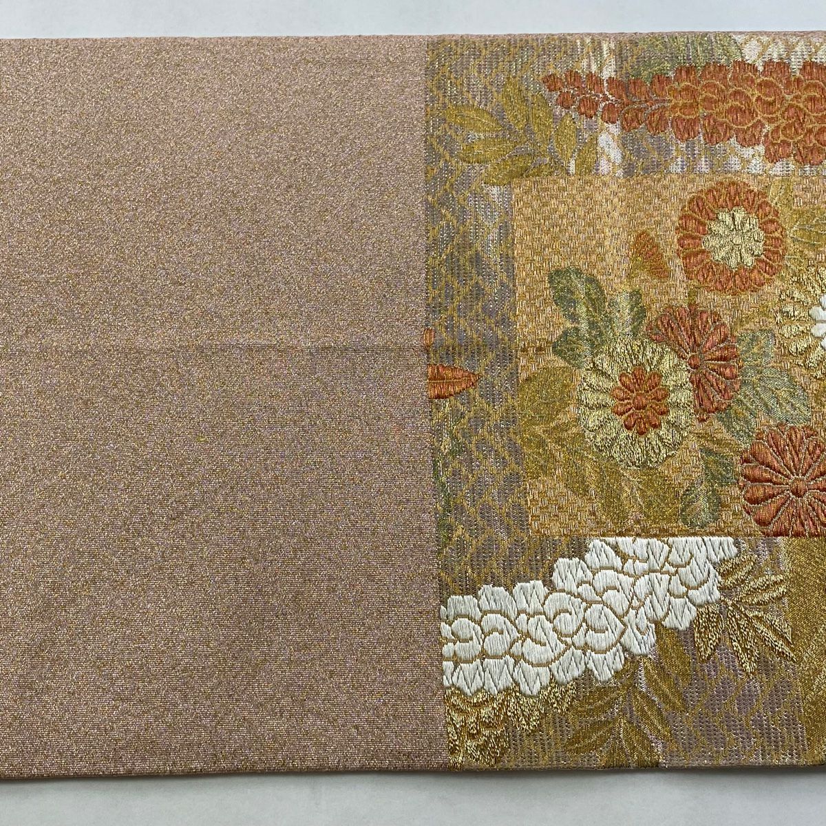 袋帶 逸品級 佐波理 落款 草花紋藤色紙文 若松樹 菊花 唐織 金絲 金色 大鼓圖案 純蠶絲