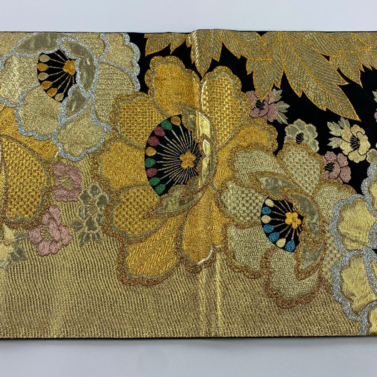 【美品】 袋帶 秀品級 草花紋紋 金金箔 金絲 金色 六通 純蠶絲