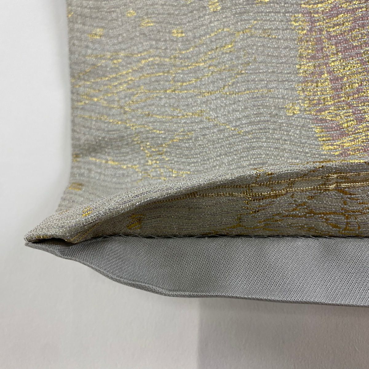 【美品】 袋帶 秀品級 金金箔散佈 斜條紋 金絲 金灰色 六通 純蠶絲