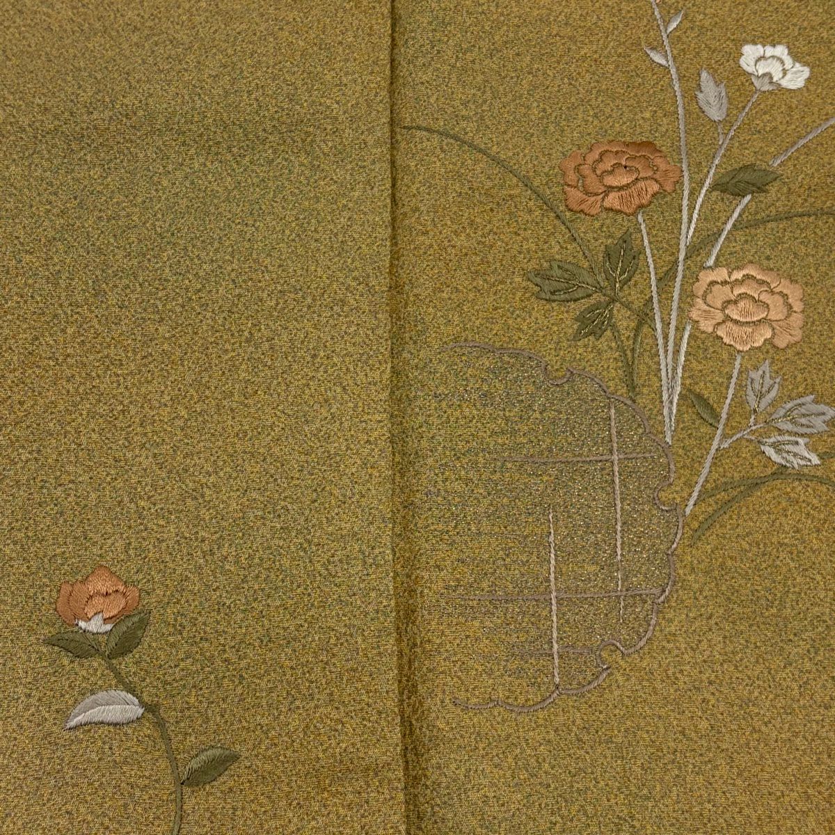 【美品】 付下 身長162.5cm 袖長64.5cm M 雙層 落款 草花紋紋 雪輪刺繡 金糸 山吹茶 純蠶絲 優品級