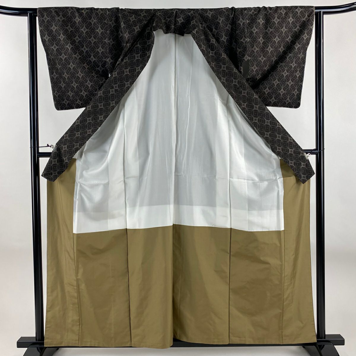 【美品】 紬織織 身長160cm 袖長63.5cm S 雙層 七寶紋 焦茶 純蠶絲 名品級