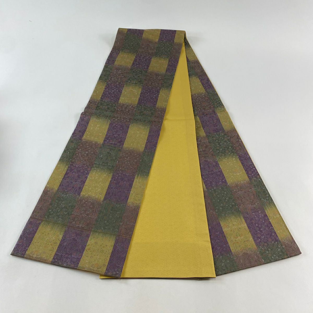 【美品】 袋帶 秀品級 關西仕立 花唐草紋 鳥 紫 全通 純蠶絲