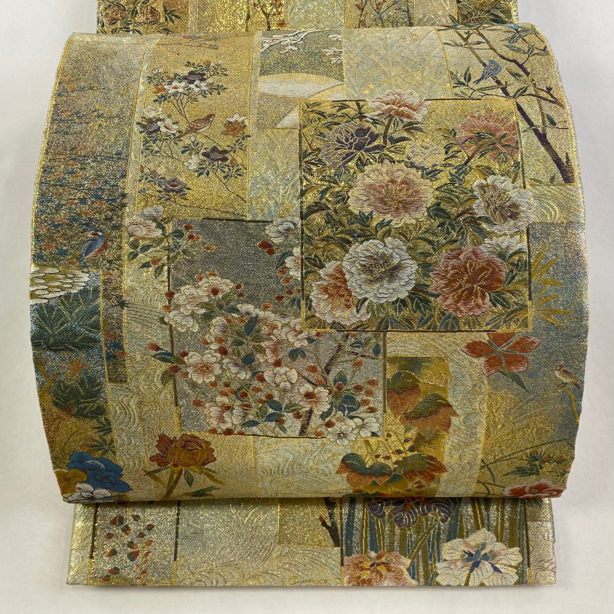【美品】 袋帶 逸品級 近代花鳥畫 短冊 金金箔 金色 大鼓圖案 純蠶絲