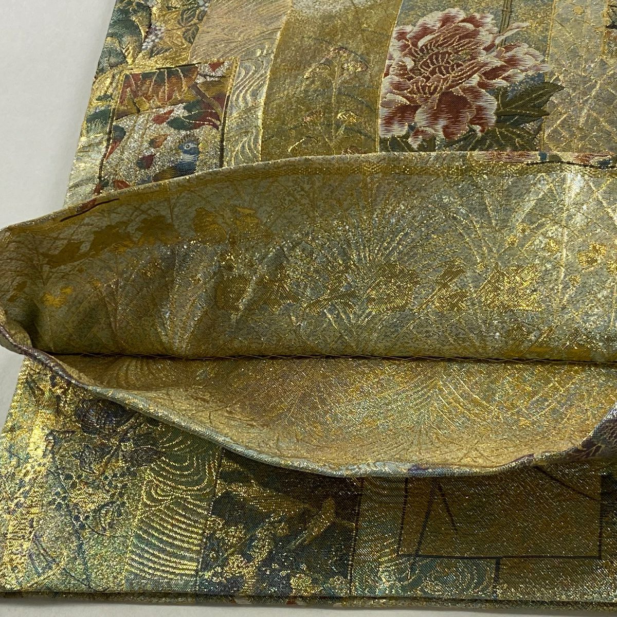 【美品】 袋帶 逸品級 近代花鳥畫 短冊 金金箔 金色 大鼓圖案 純蠶絲